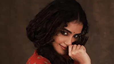 Anupama Parameswaran dubbing in Bhogi is wonderful Sampath Nandi praises 1960s dialect