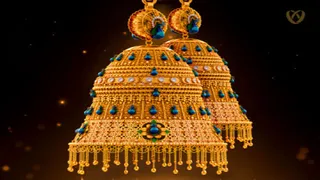 16 kg gold earrings in Dubai set two Guinness World Records