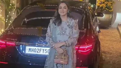 Anil Kapoor house Karwa Chauth celebration Gauri Khan arrives without Shah Rukh Khan