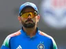 Virat Kohli craze in New Zealand as fans mob him for selfies at the airport
