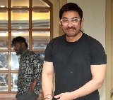 Aamir Khan's new ladylove, Gauri, is a mother to a 6-year-old son